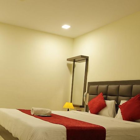 เวนเจอร์ พาร์ค ทุไรปักกัม เจนไน Hotel เชนไน ห้อง รูปภาพ